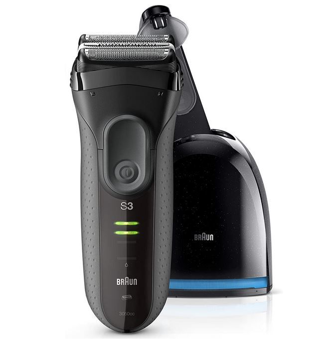 Braun Series 3 3050cc Akkurasierer mit Bartschneider + Reinigungsstation für 55,92€ (statt 70€)