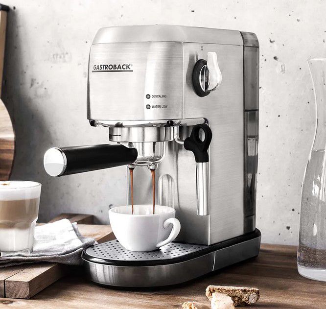 Gastroback Piccolo 42716 Espressomaschine mit 19 bar für 111€ (statt 159€)