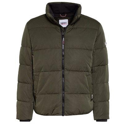 Tommy Hilfiger Jeans Herren Steppjacke in Oliv für 95,20€ (statt 157€)