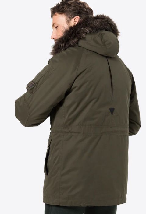 Superdry SDX Parka in Regular Fit mit Kunstfellbesatz für 87€ (statt 100€)