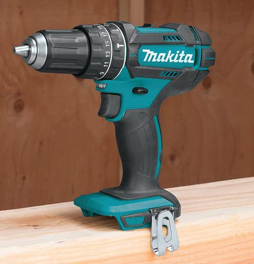 Makita DHP482Z Akku Schlagbohrschrauber SOLO für 49,99€ (statt 59€)