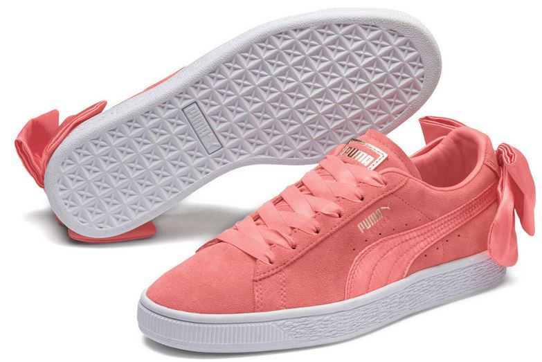 PUMA Suede Bow Damen Sport Classics Sneaker für 23,95€ (statt 37€)