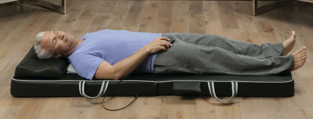 Shiatsu Massagematte mit Wärmefunktion für 3 Massagezonen & 6 Programme für 79,99€ (statt 118€)