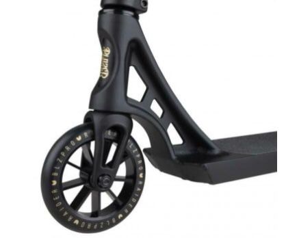 Blazer Pro Raider Stunt Roller für 161,41€ (statt 180€)