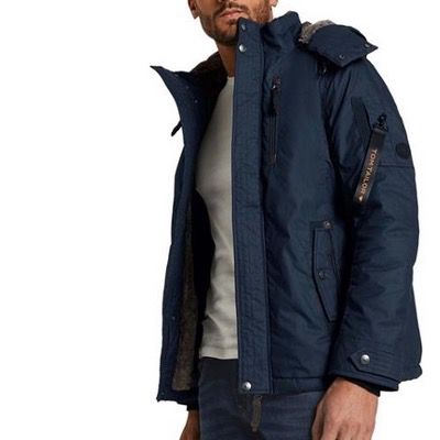 Tom Tailor Winterjacke mit abnehmbarer Kapuze in Blau für 71,99€ (statt 110€)