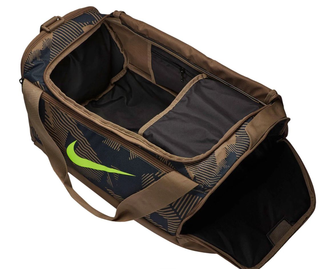 Nike Brasilia S Duffle Sporttasche mit 40L für 14,99€ (statt 25€)