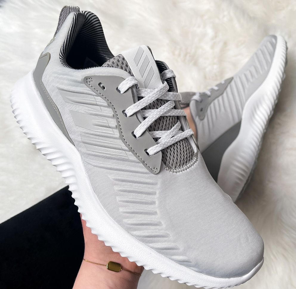 adidas Alphabounce RC Damen Laufschuhe für 38,94€ (statt 50€)