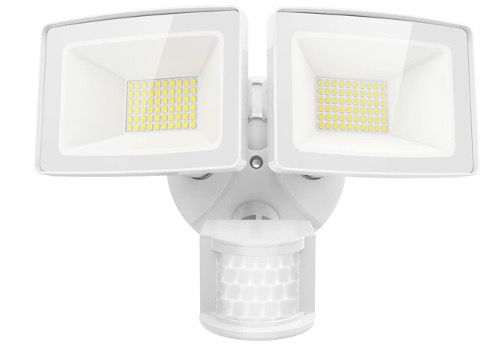 Olafus LED Sicherheitslicht mit Bewegungsmelder 50W und 5500LM IP65 für 27,49€ (statt 50€)