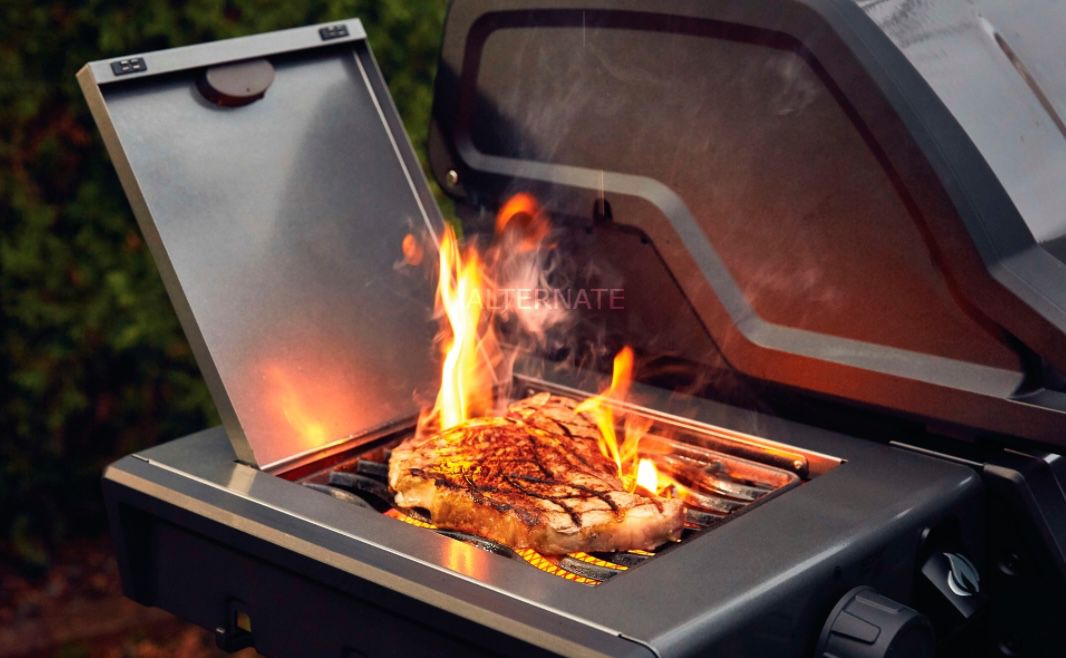 Napoleon Freestyle F365 Gasgrill (2021) ohne Sizzle Zone für 409€ (statt 438€)