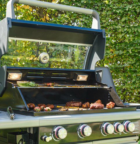 Rösle Magnum G4 Gasgrill mit 4 Hauptbrenner für 899,91€ (statt 1.440€)