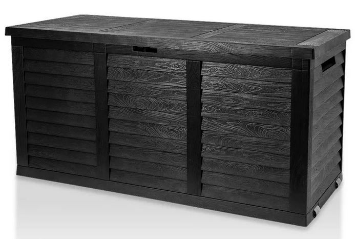 modern living Hippo graue Kissenbox Holzoptik für 27,96€ (statt 46€)