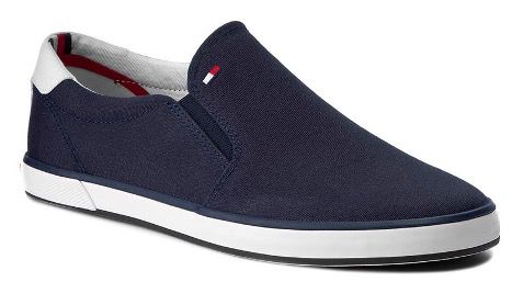 🔥 Tommy Hilfiger Harlow 2D FM0FM00597 diverse Farben ab 34,15€ (statt 49€)