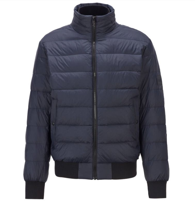 Boss Steppjacke Duvte aus nachhaltig gewonnenen Entendaunen und  federn für 241€ (statt 299€)