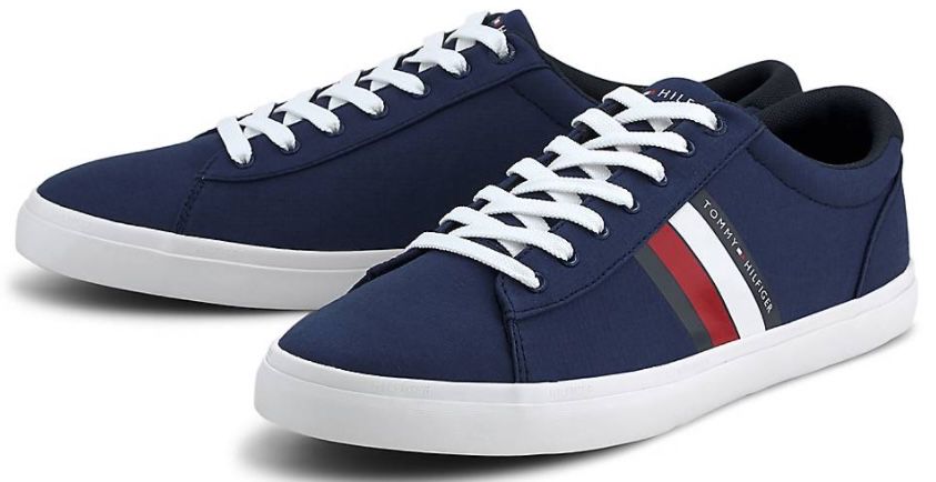 Tommy Hilfiger Essential Stripes Detail Sneaker in Blau für 39€ (statt 54€)   nur 41, 42, 43