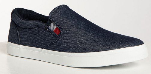 Tommy Hilfiger Slipper in Blau für 37,43€ (statt 50€)