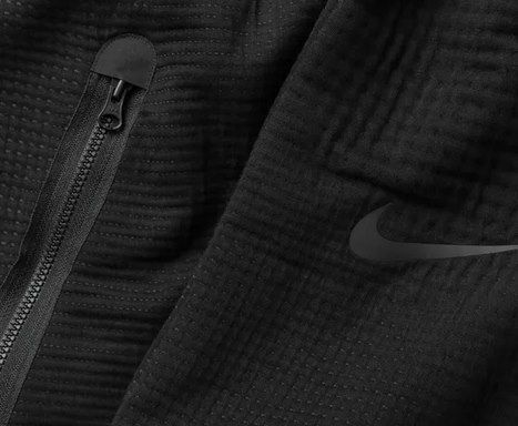 Nike Tech Pack Windrunner Hoodie in 2 Farben für je 69,98€ (statt 106€)