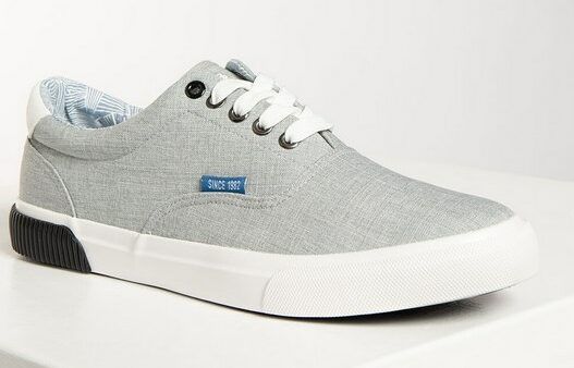 Chiemsee Sneaker in Blau & Grau für 32€ (statt 50€)