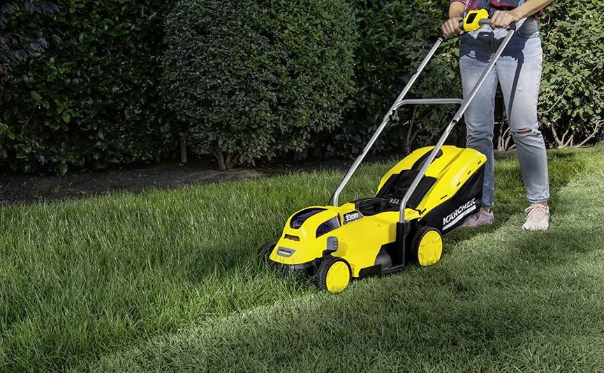 Kärcher LMO 18 33 Akku Rasenmäher mit 2,5Ah Akku + Ladegerät für 177€ (statt 225€)