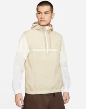 Nike Sportswear Webjacke ohne Futter mit Kapuze für 59,49€ (statt 71€)   Member