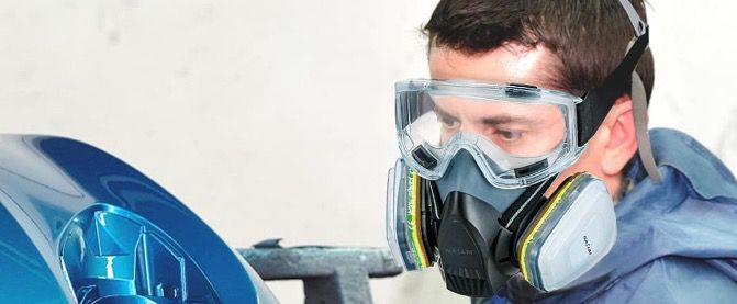 NASUM Halbgesichts Maske wiederverwendbar mit Schutzbrille und Ohrstöpseln für 23,79€ (statt 34€)