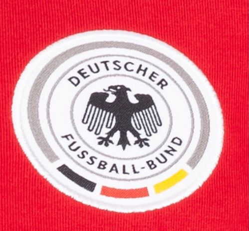 DFB Deutschland Fanatics Value Small Crest Herren T Shirt für je 5,55€ + VSK   bis 3XL