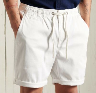 Superdry Herren Sunscorched Chino Shorts für je 22,95€ (statt 35€)