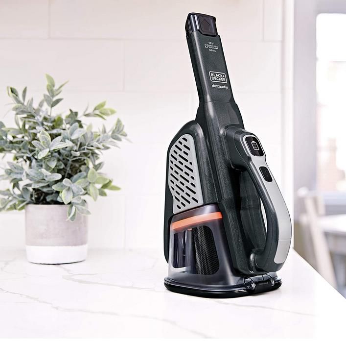 Black+Decker 36 Wh / 18 V Akku Handstaubsauger für 68,99€ (statt 102€)