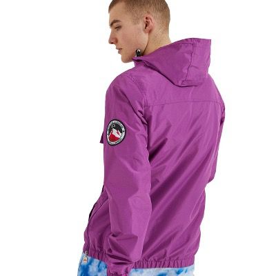 Traut sich wer? Ellesse Jacke Mont 2 OH in Dunkel Lila für 38,94€ (statt 72€)