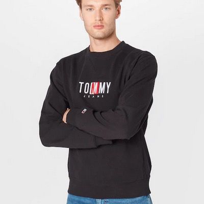 Tommy Jeans Sweatshirt Timeless in Schwarz für 29,99€ (statt 60€)