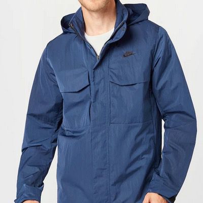 Nike Sportswear Herren Jacke in Navy für 42,90€ (statt 60€)