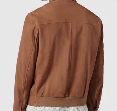 BOSS Lederjacke Meras1 mit Eingrifftaschen in Beige für 296,65€ (statt 400€)