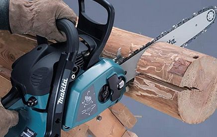 Makita EA3201S35A Benzin Kettensäge 35cm mit 1,35 kW und 1800W für 164,48€ (statt 183€)