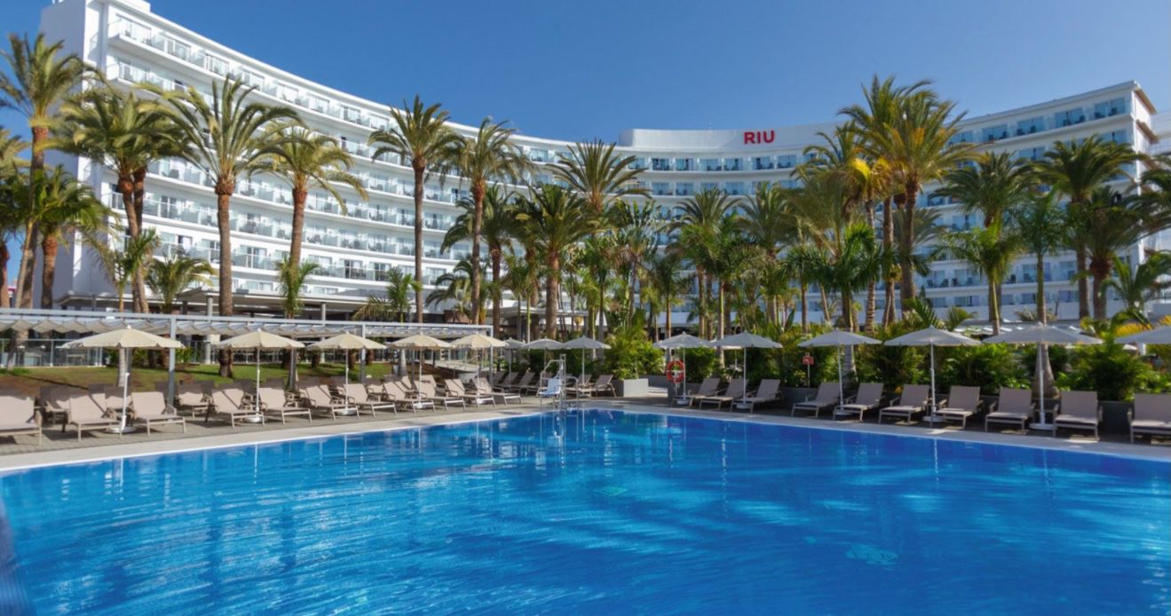 Last Minute Gran Canaria: 7 Nächte zu zweit im 4* Hotel Riu Palace Palmeras mit All Inclusive, Flügen, Transfers ab 754€ p.P.