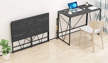 Schreibtisch im Industriedesign mit stabilem Metallrahmen (100 x 50 x 75 cm) für 29,99€ (statt 60€)