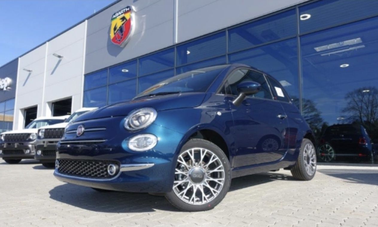 Fiat 500C Cabrio Dolcevita MY 21 1.0 GSE Hybrid, Apple/ Android Auto mit 69PS für 89€ mtl.   LF: 0,45