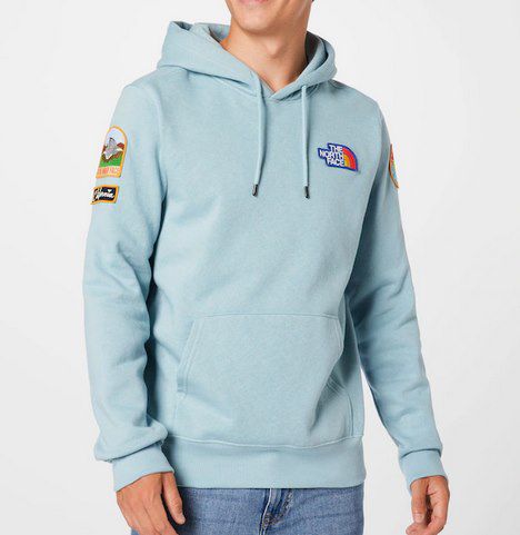 The North Face Hoodie Novelty Patch in Hellblau für 37,96€ (statt 84€)