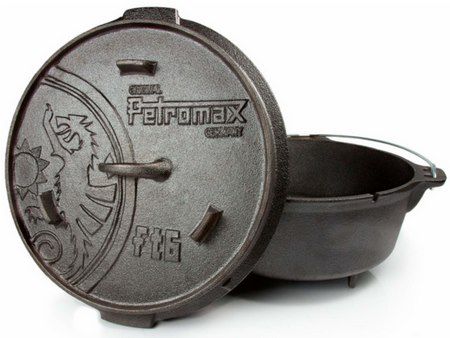 Petromax Feuertopf ft6 Dutch Oven mit Füßen inkl. Deckelheber für 62,90€ (statt 78€)