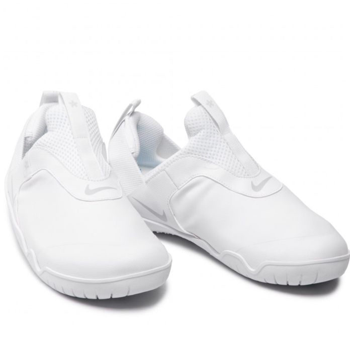 Nike Air Zoom Pulse Sneaker für Pflegekräfte in Weiß für 62,47€ (statt 100€)