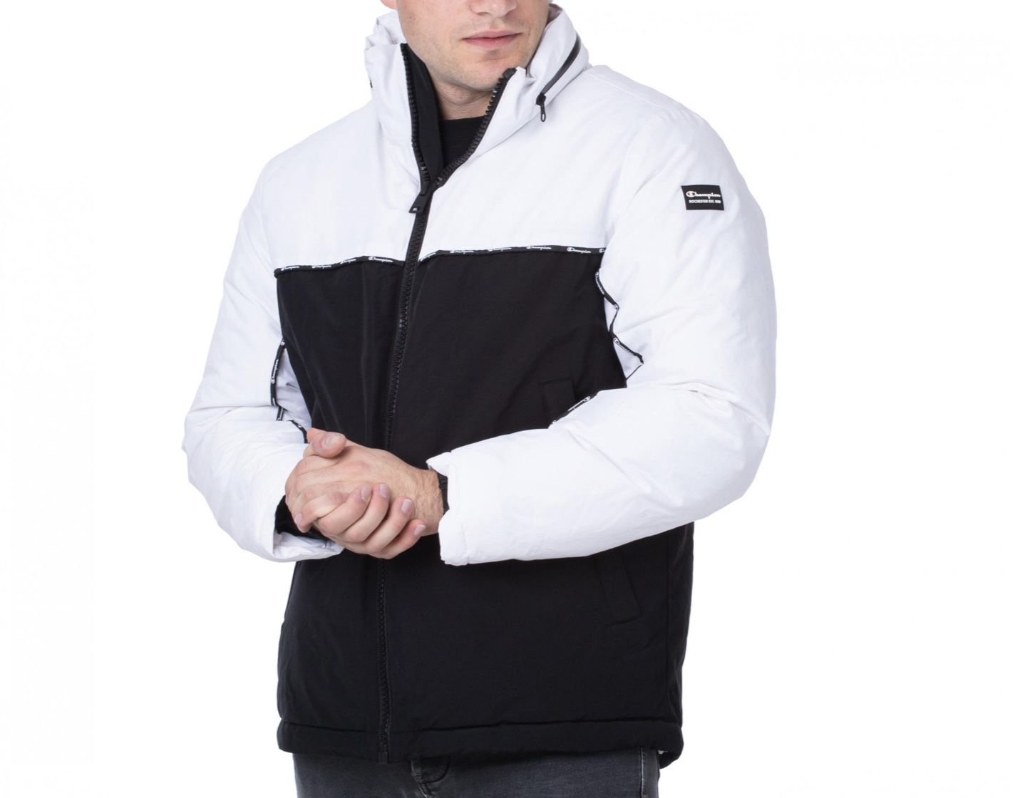 Champion Logo Herren Jackets für 79,99€ (statt 100€)