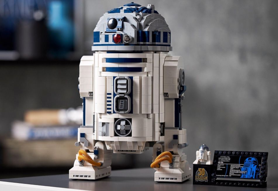 LEGO Star Wars   R2 D2 (75308) für 168,99€ (statt 205€)