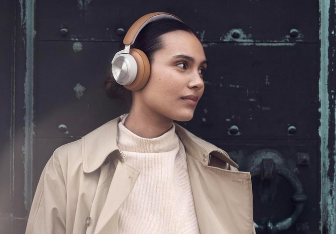 Bang & Olufsen PLAY BeoPlay HX Over Ear Kopfhörer für 399€ (statt 451€)