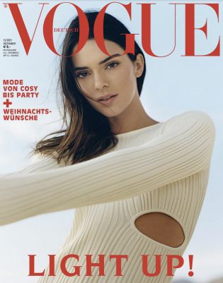 5 Ausgaben Vogue für 42,50€ + Prämie: 45€ Amazon Gutschein