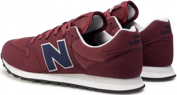 New Balance GM500VE1 in Dunkelrot für 47€ (statt 75€)