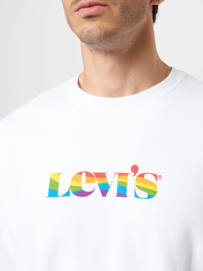 Levis Relaxed T2 Graphic Crew Pride Sweatshirt für 35,94€ (statt 44€)