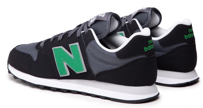 New Balance GM500VA1 in Grau/Schwarz mit grünem Logo für 41,30€ (statt 56€)