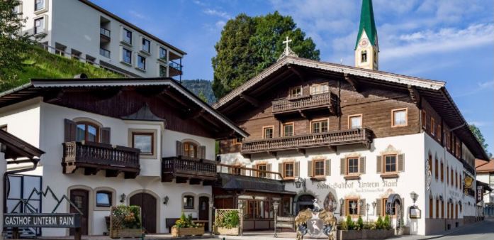 Tirol: 2 ÜN im 4* Alpen Glück Hotel Unterm Rain mit Frühstück + 10€ Dinner Gutschein ab 94€ p.P.
