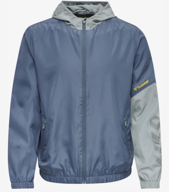 Hummel Herren Sweat/Sportjacke in Taubenblau für 15,73€ (statt 52€) oder in Khaki für 26€