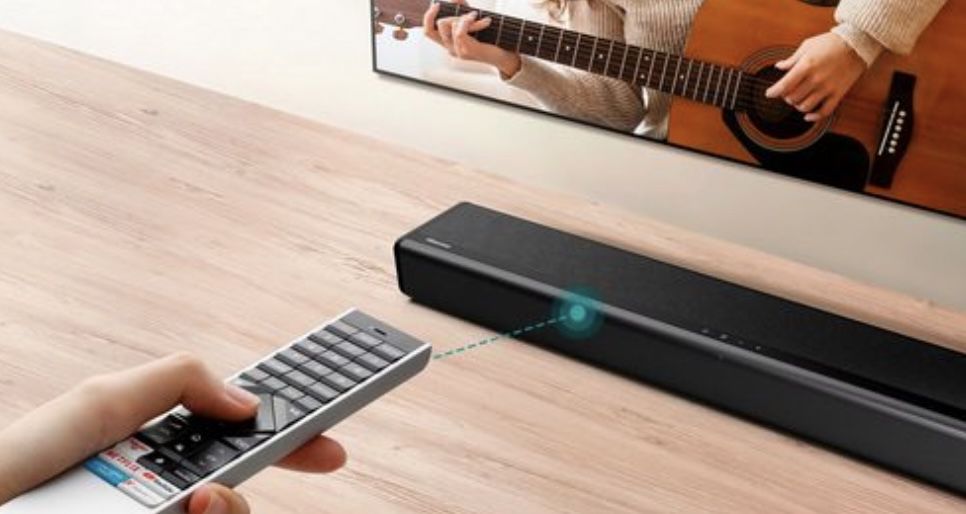 Hisense HS214 2.1 Soundbar mit Bluetooth und integriertem Subwoofer für 44€ (statt 56€)