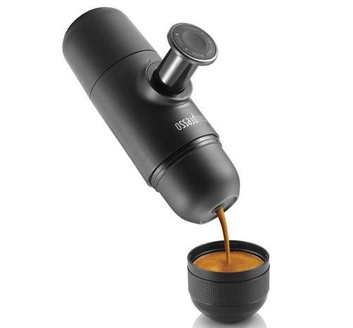 Wacaco Minipresso tragbare Es­pres­so­ma­schi­ne für Nespressokapseln für 33,95€ (statt 54€)