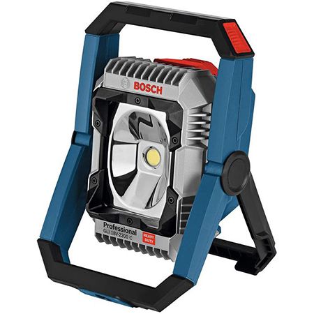 Bosch Professional GLI 18V-2200 C 18V Akku LED-Baustellenlampe für 102,99€ (statt 125€)
